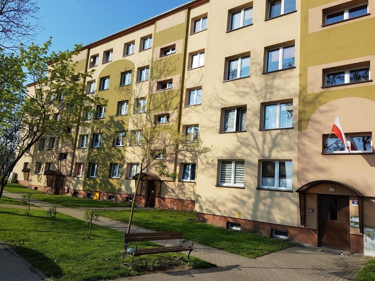Mieszkanie Jednopokojowe Boleslawiec W Centrum - Wymagana Kaucja Zwrotna Appartement Buitenkant foto